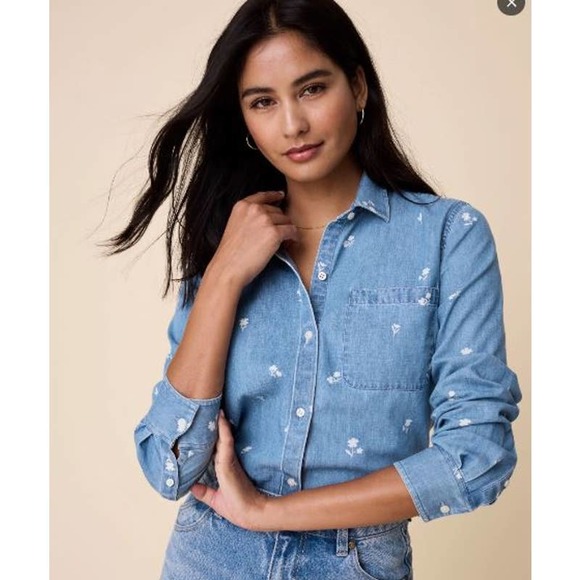 UNTUCKit Tops - Untuck it Shirt Cahmbray Floral Print Layla Women Blue Long Sleeve Top Size 12